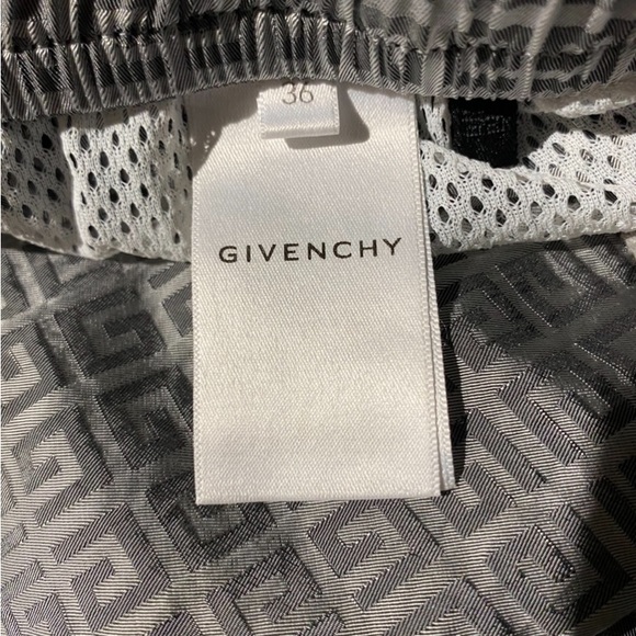 GIVENCHY CLOUD GRAY TROUSERS. NEW WITH TAGS. SIZE 36 - Picture 9 of 13